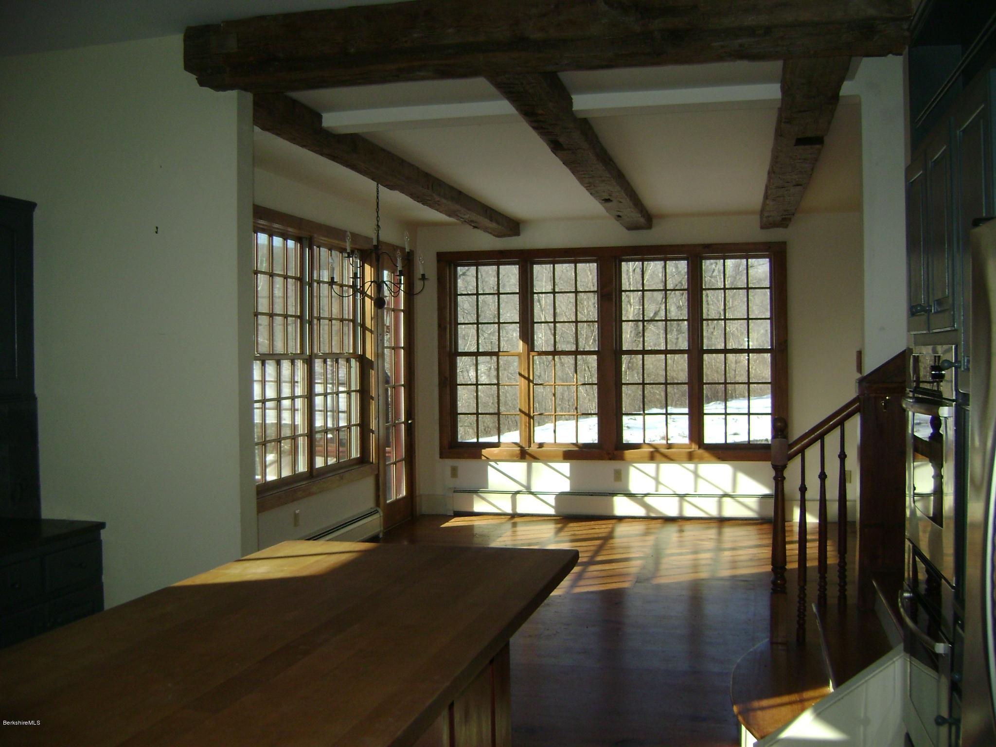 2540 Mason Hill Road Pownal, VT 05261 - Photo 15 of 38 015