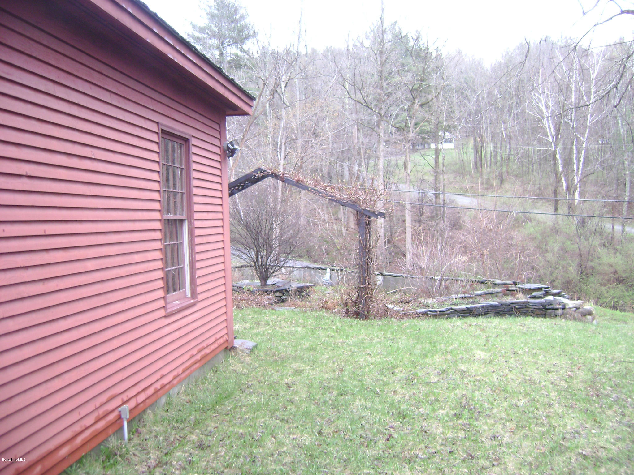 2540 Mason Hill Road Pownal, VT 05261 - Photo 33 of 38 DSC05825