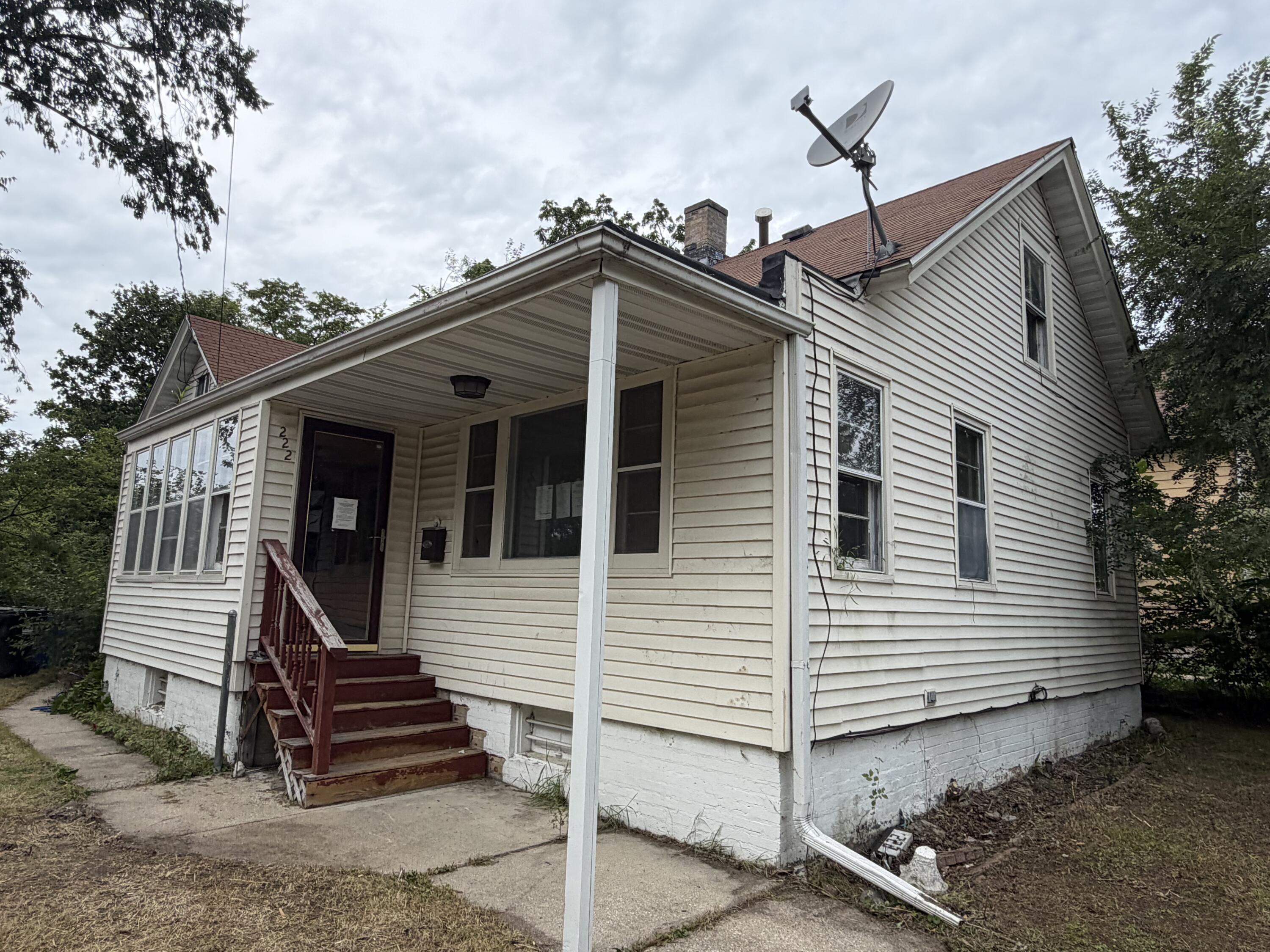 222 Harrison Street Racine, WI 53404 - Photo 1 of 2 Photo Sep 14 2026, 2 06 03 PM