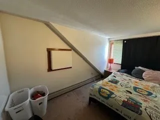 $1,975 | 421-423 North East Street, Unit 2, Amherst, MA 01002