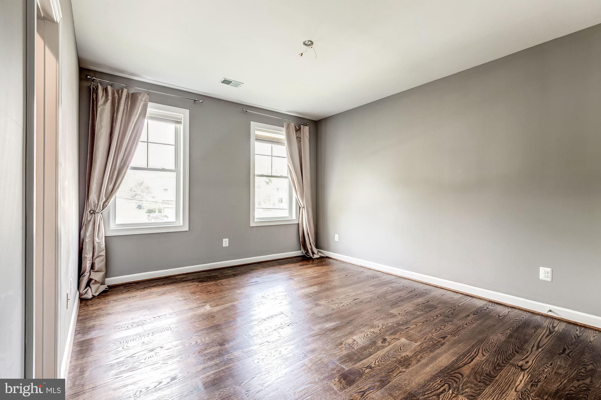 503 Ware Street Southwest Vienna, VA 22180 - Photo 38 of 59 Gallery Image 38