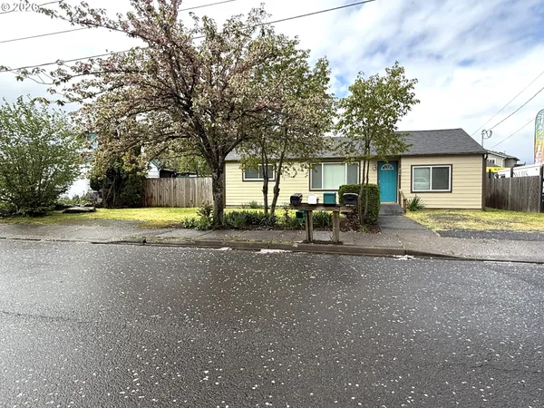 $359,000 | 250 44th Street, Springfield, OR 97478