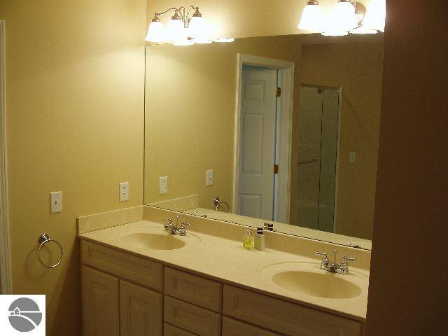 5235 Timber Ridge Drive Kingsley, MI 49649 - Photo 9 of 15 1700427-8.JPG