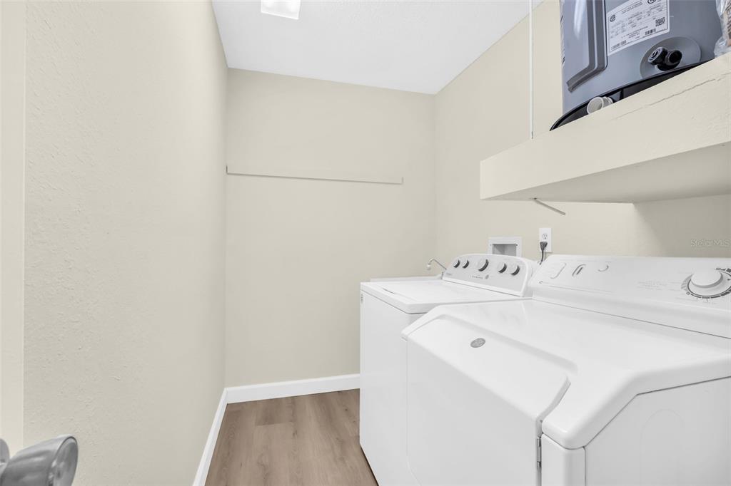 899 Cleland Court, Unit A Palm Harbor, FL 34684 - Photo 12 of 51