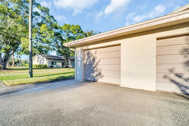 $289,900 | 899 Cleland Court, Unit A, Palm Harbor, FL 34684