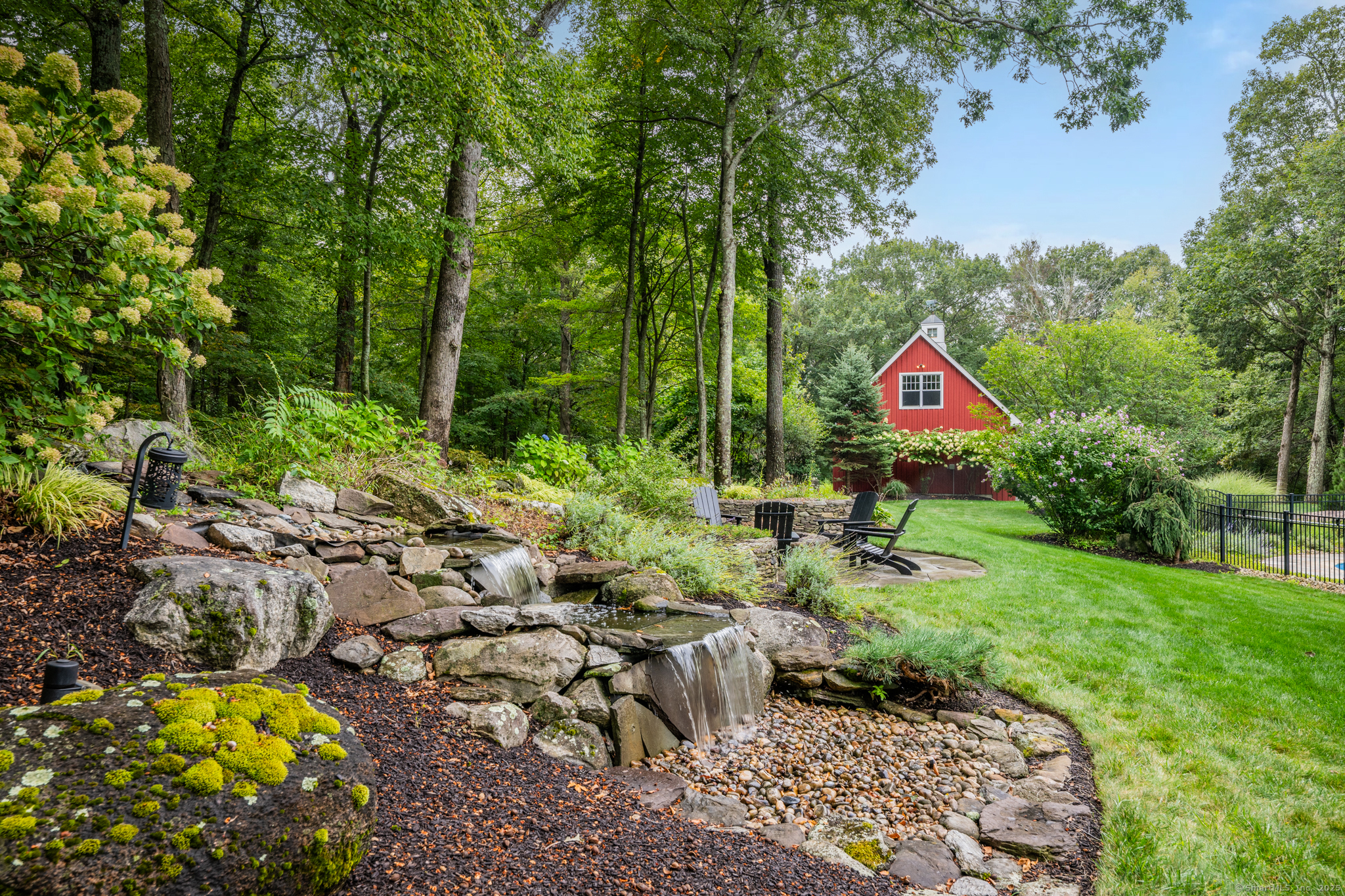 93 Hattertown Road Newtown, CT 06470 - Photo 32 of 40