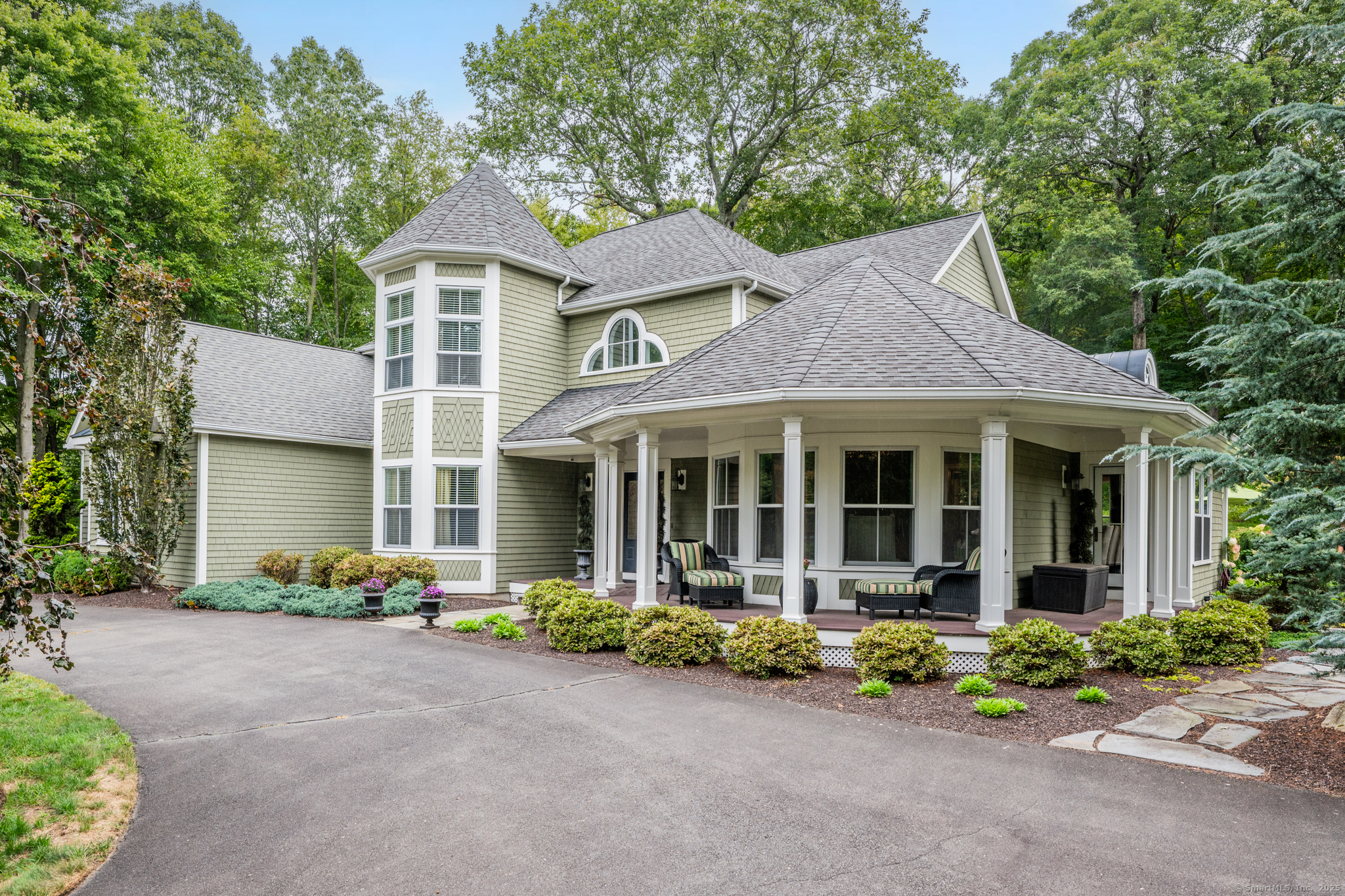 93 Hattertown Road Newtown, CT 06470 - Photo 38 of 40