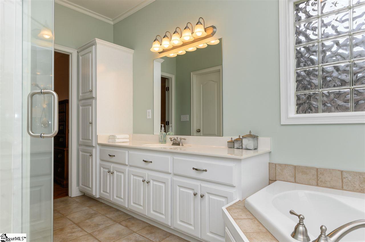20 Bay Point Way Taylors, SC 29687 - Photo 17 of 36 Gallery Image 17