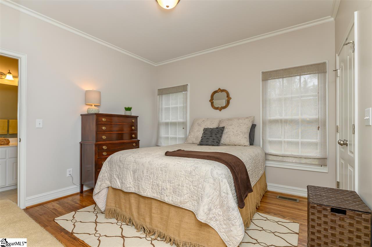 20 Bay Point Way Taylors, SC 29687 - Photo 28 of 36 Gallery Image 28