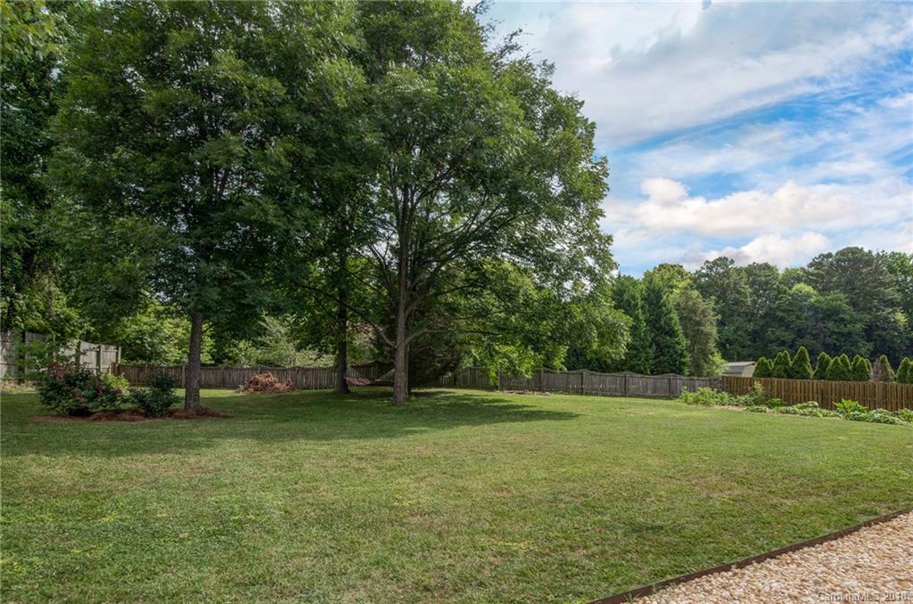 4303 Sunset Rose Drive Fort Mill, SC 29708 - Photo 27 of 32 Gallery Image 27