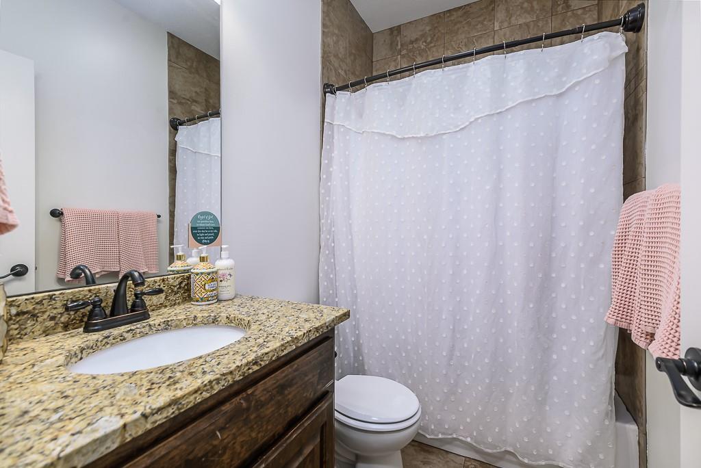 6988 141st Street Basehor, KS 66007 - Photo 20 of 41