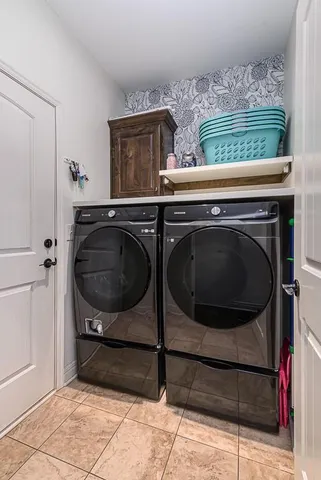 $529,950 | 6988 141st Street, Basehor, KS 66007