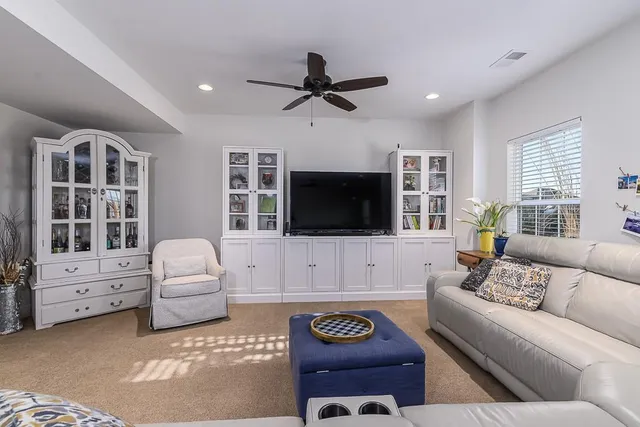 $529,950 | 6988 141st Street, Basehor, KS 66007