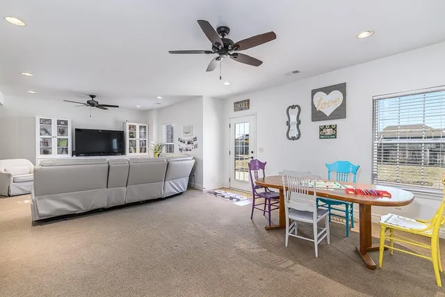 $529,950 | 6988 141st Street, Basehor, KS 66007