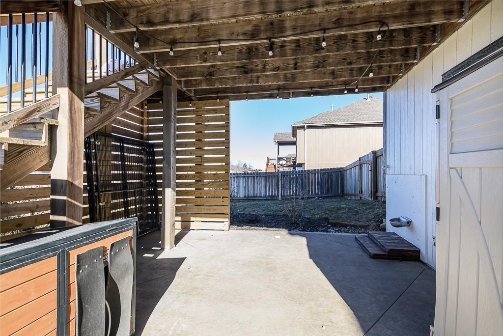 6988 141st Street Basehor, KS 66007 - Photo 35 of 41