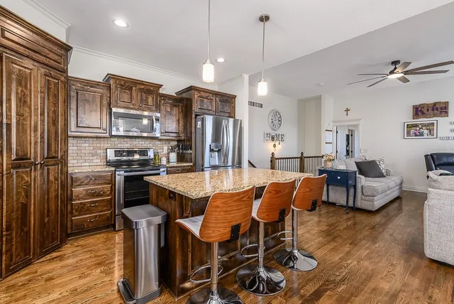 $529,950 | 6988 141st Street, Basehor, KS 66007