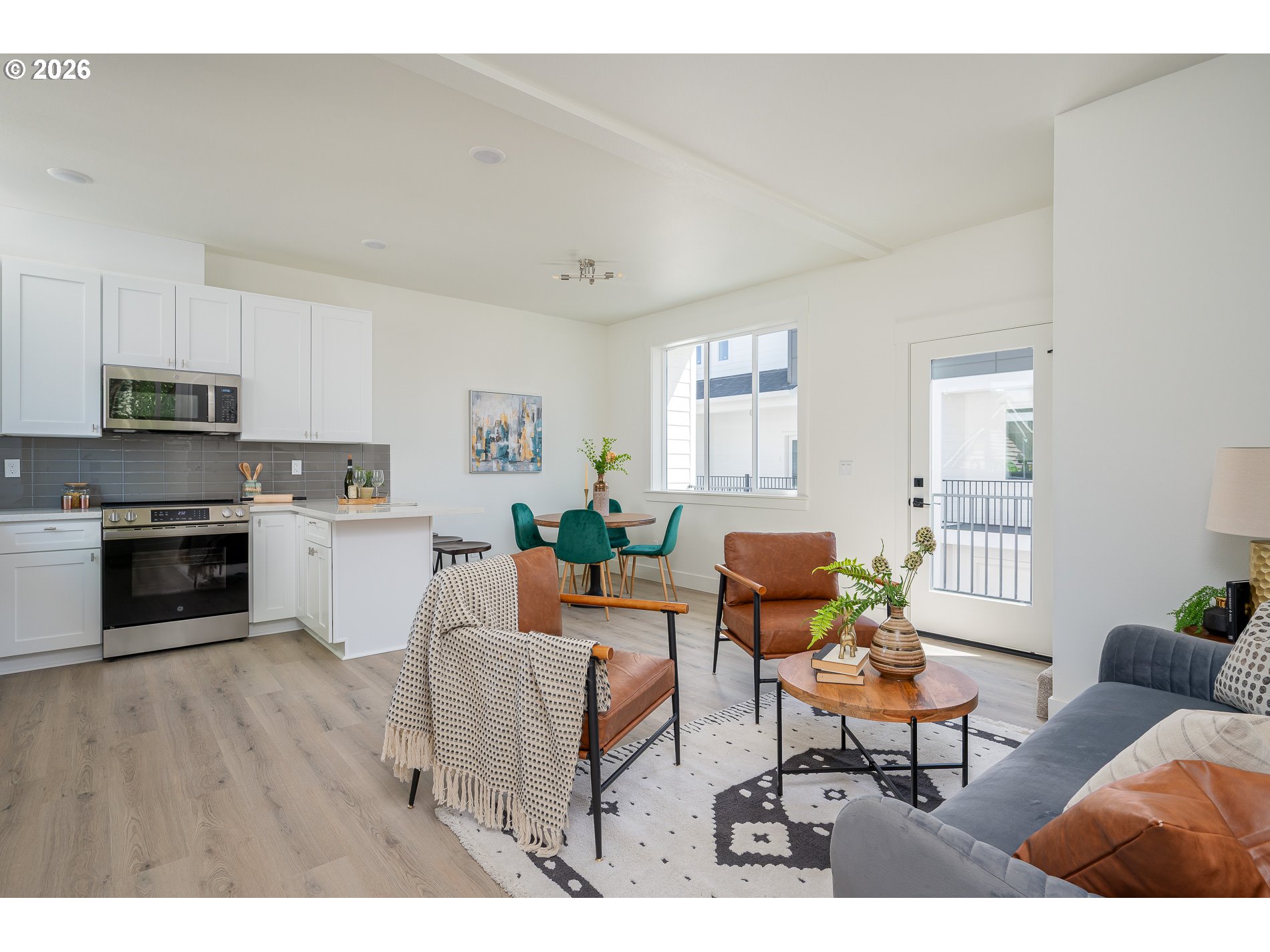95 Northeast 78th Avenue Portland, OR 97213 - Photo 7 of 28