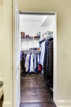 $2,400 | 3815 North Kedzie Avenue, Unit 1N, Chicago, IL 60618