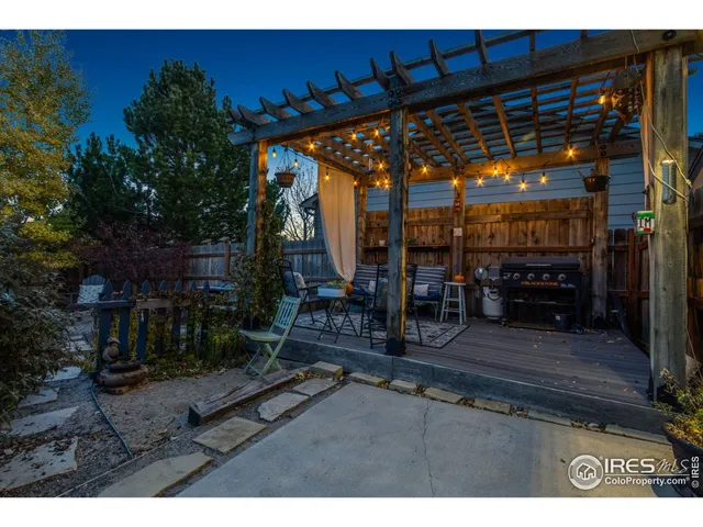 a view of outdoor space