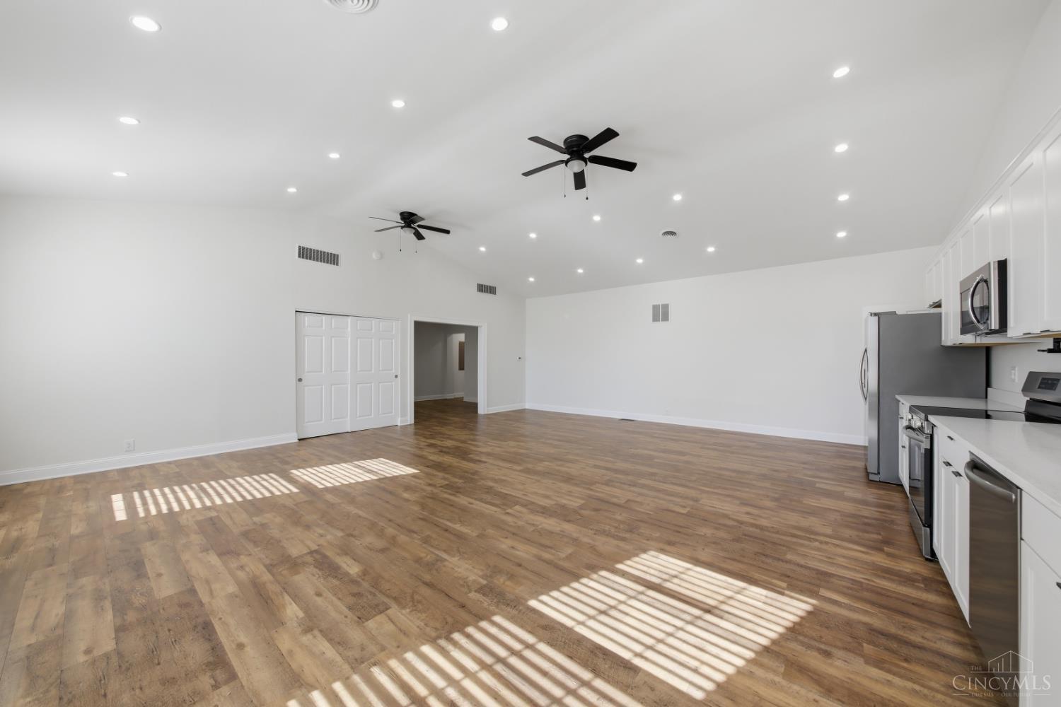 3072 Lakin Chapel Road Bethel, OH 45106 - Photo 14 of 51 Gallery Image 14