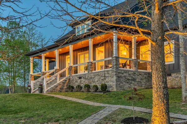 $1,100,000 | 1115 River Bluffs Drive, Jasper, TN 37347