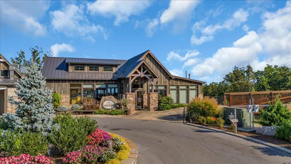 $1,100,000 | 1115 River Bluffs Drive, Jasper, TN 37347
