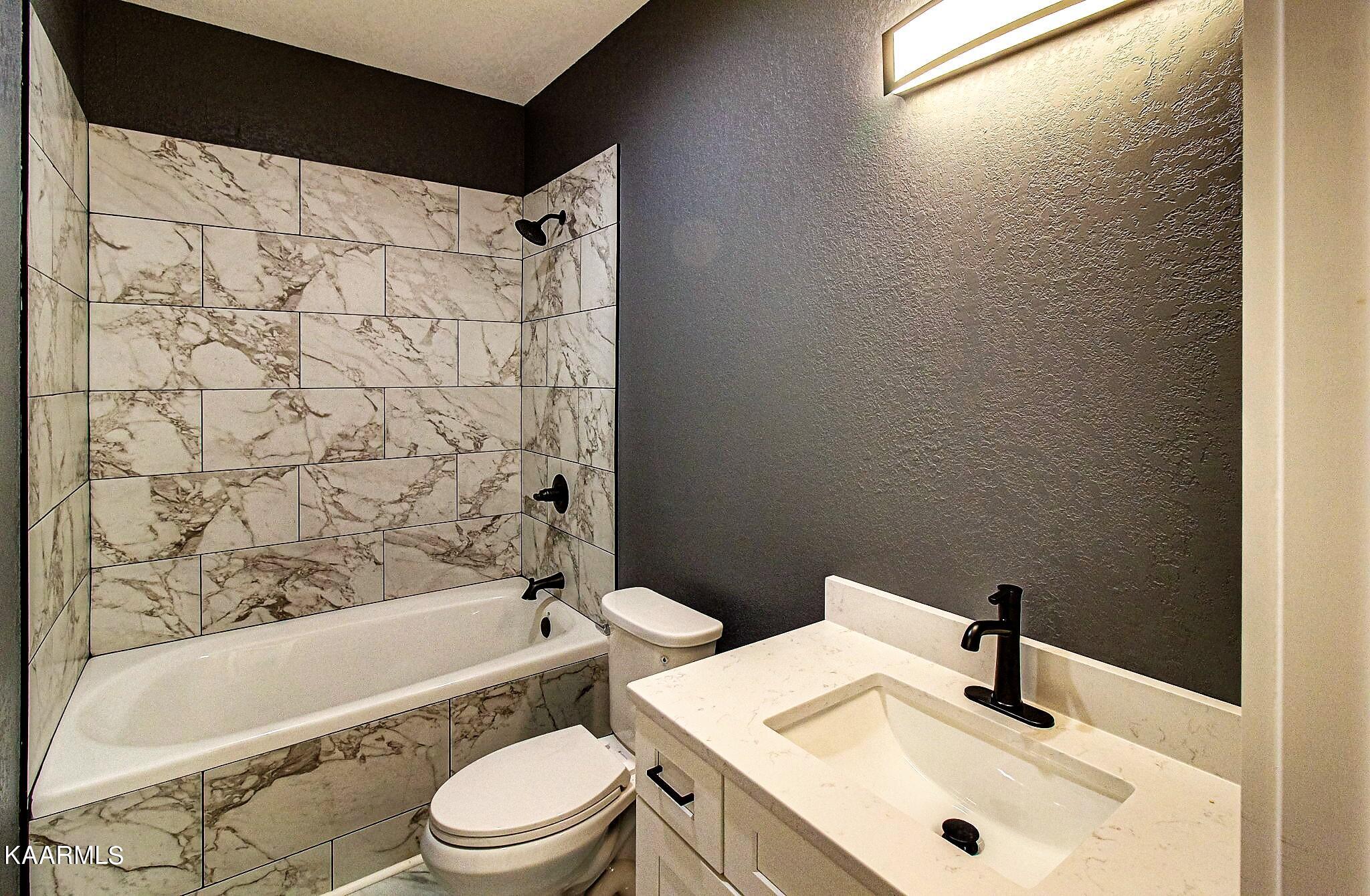 304 Masters Lane Bean Station, TN 37708 - Photo 25 of 27 304 Masters Lane photo 20 filters