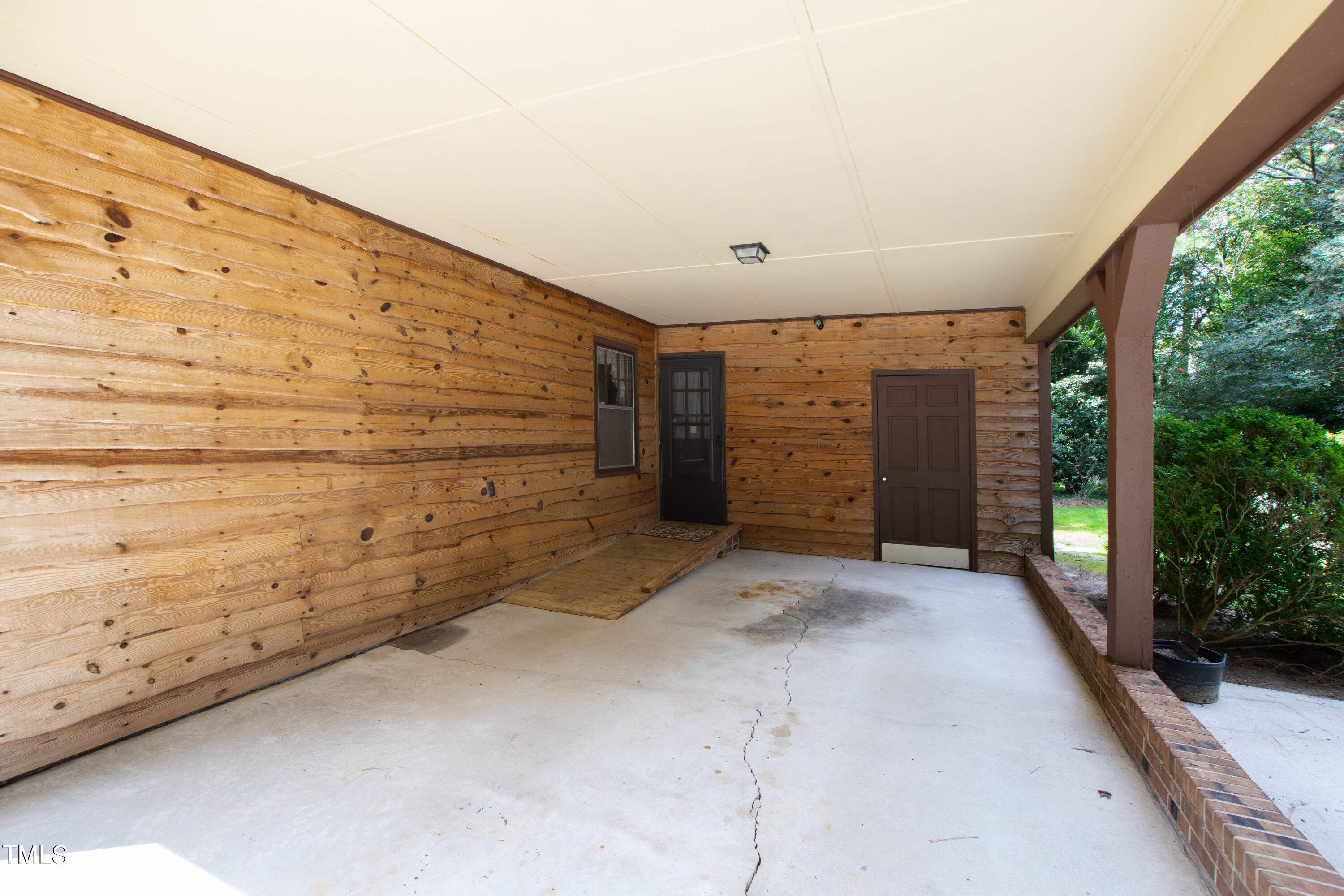 6725 Valley Drive Raleigh, NC 27612 - Photo 3 of 45 front