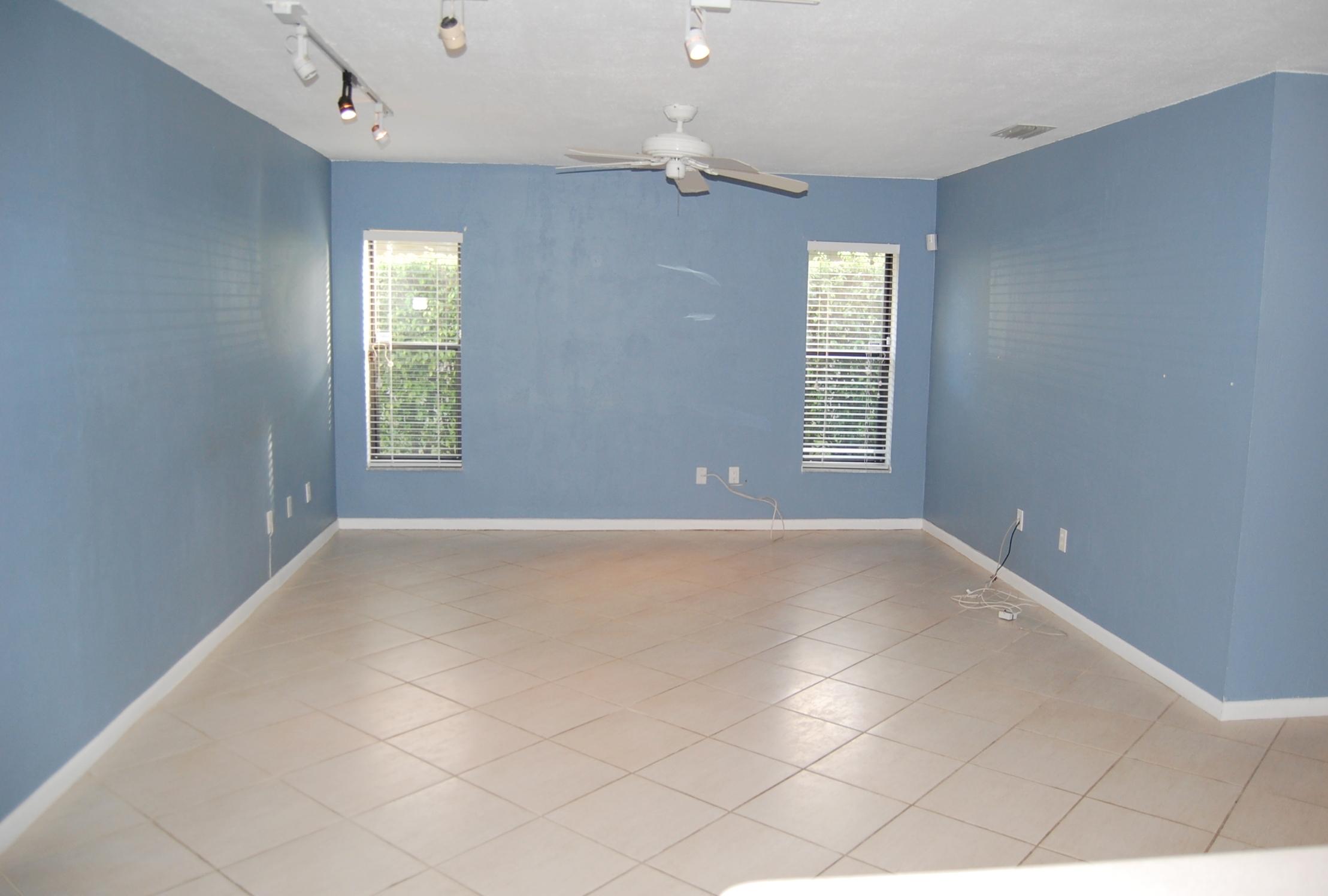 3099 Northwest 26th Avenue Boca Raton, FL 33434 - Photo 11 of 36 07 Family Room 3
