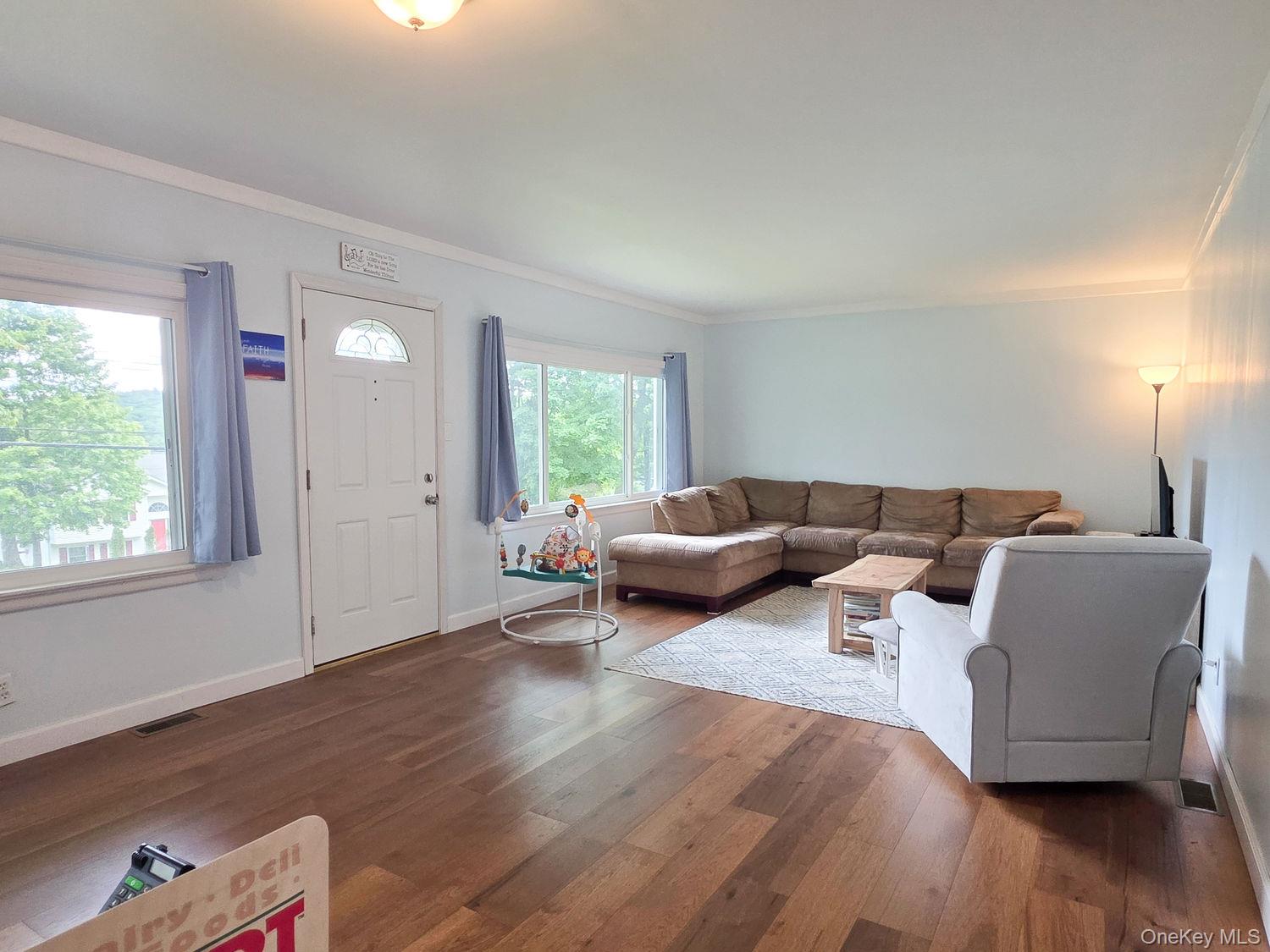 141 West Mombasha Road Monroe, NY 10950 - Photo 2 of 19 Gallery Image 2