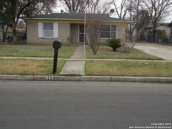 $1,350 | 1862 Kendalia Avenue, San Antonio, TX 78224
