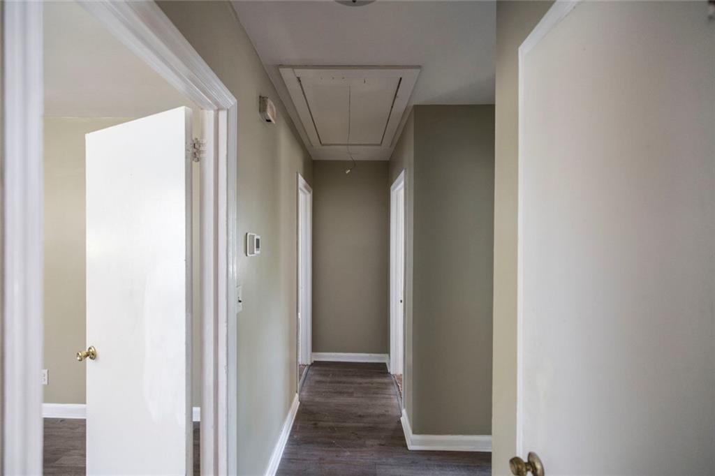 3260 Toole Drive Macon, GA 31204 - Photo 17 of 26 a view of a hallway with a white walls