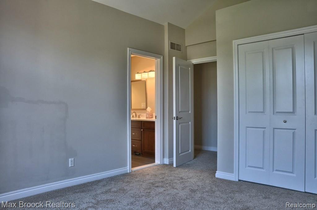 1635 Mark Hopkins Road Bloomfield Hills, MI 48302 - Photo 28 of 32 4th_Bedroom_2nd_View.jpg