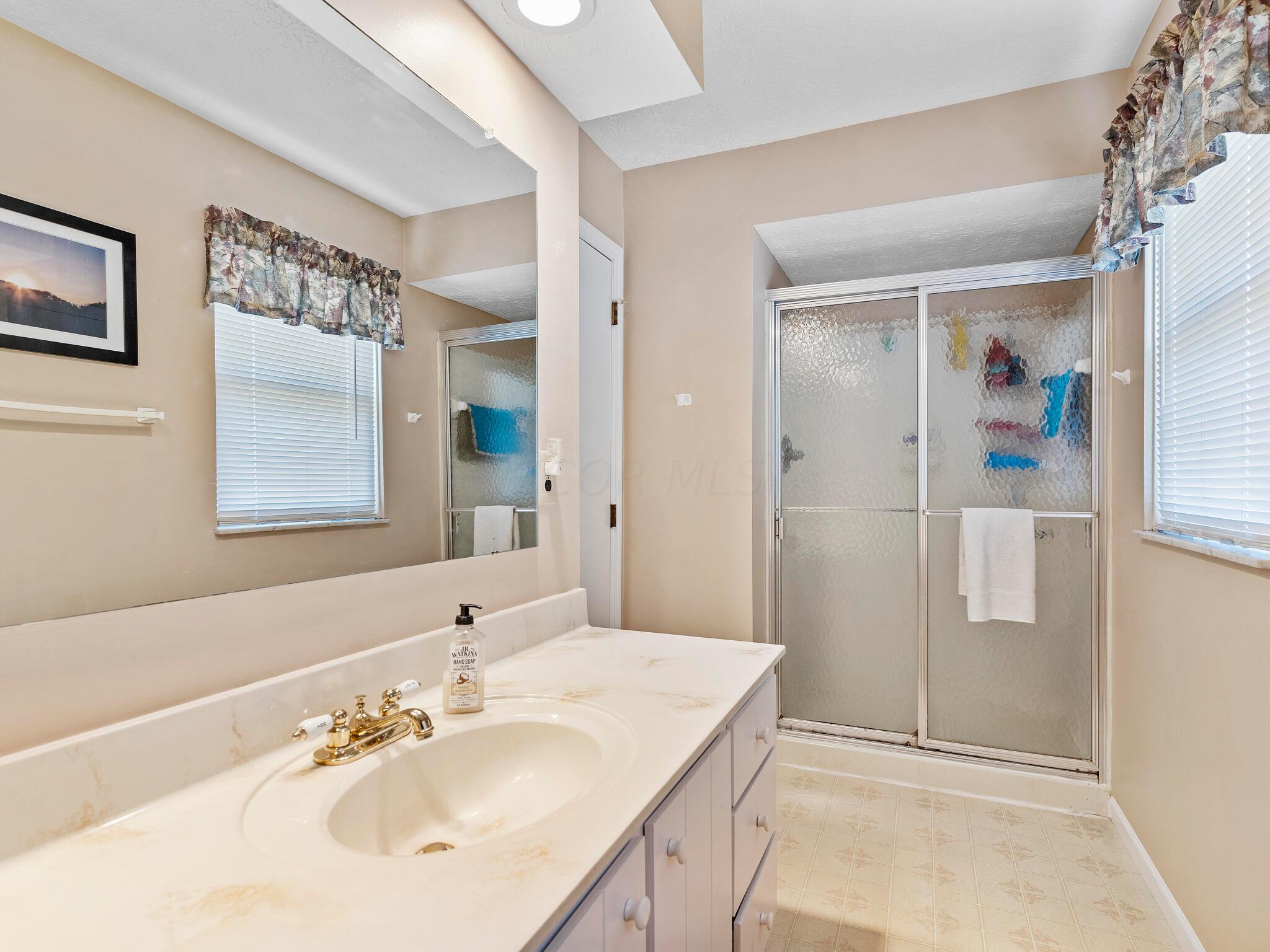 813 Riva Ridge Boulevard Columbus, OH 43230 - Photo 30 of 51 DSC09766