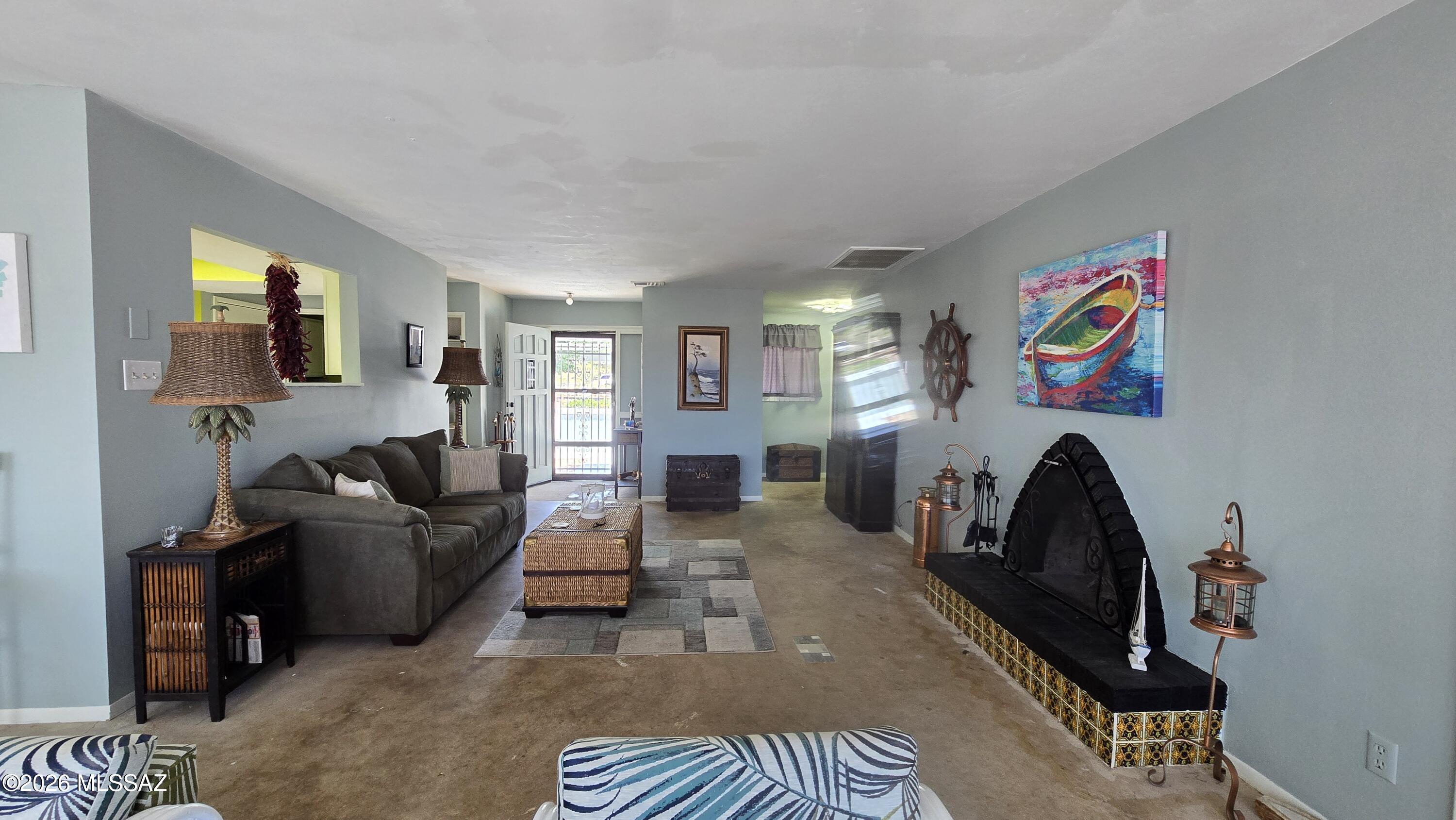 227 North Tracy Road Sunsites, AZ 85625 - Photo 8 of 24 20260506_112550