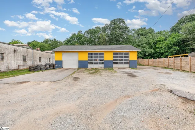 $355,000 | 110 Conway Drive, Greer, SC 29651