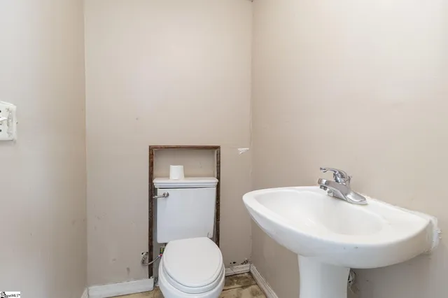 $355,000 | 110 Conway Drive, Greer, SC 29651