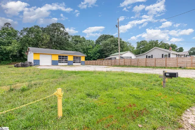 $355,000 | 110 Conway Drive, Greer, SC 29651