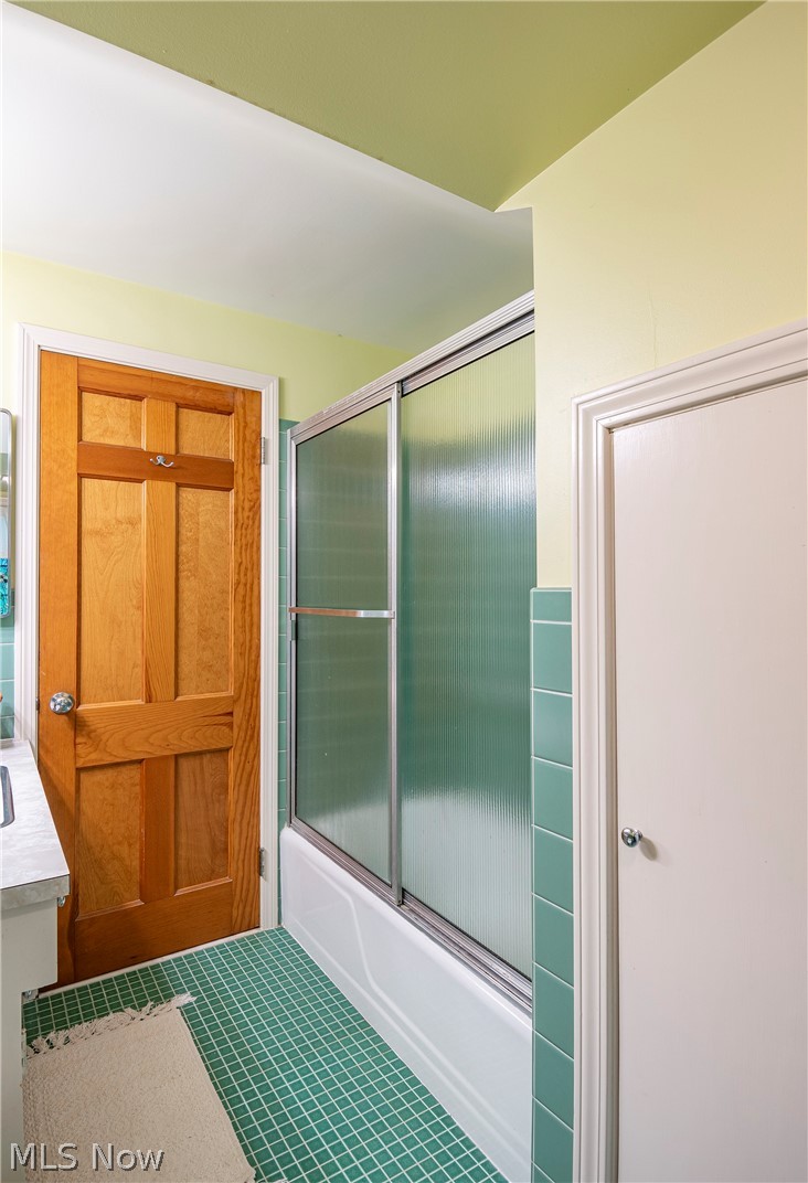 1659 Sheridan Road Cleveland, OH 44121 - Photo 36 of 50 Gallery Image 36