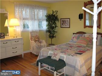 125 Morgan Road Aston, PA 19014 - Photo 8 of 12 Bedroom 2