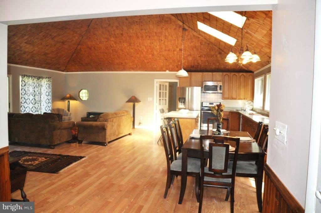 20918 Ewing Road Preston, MD 21655 - Photo 4 of 25 Dining Room