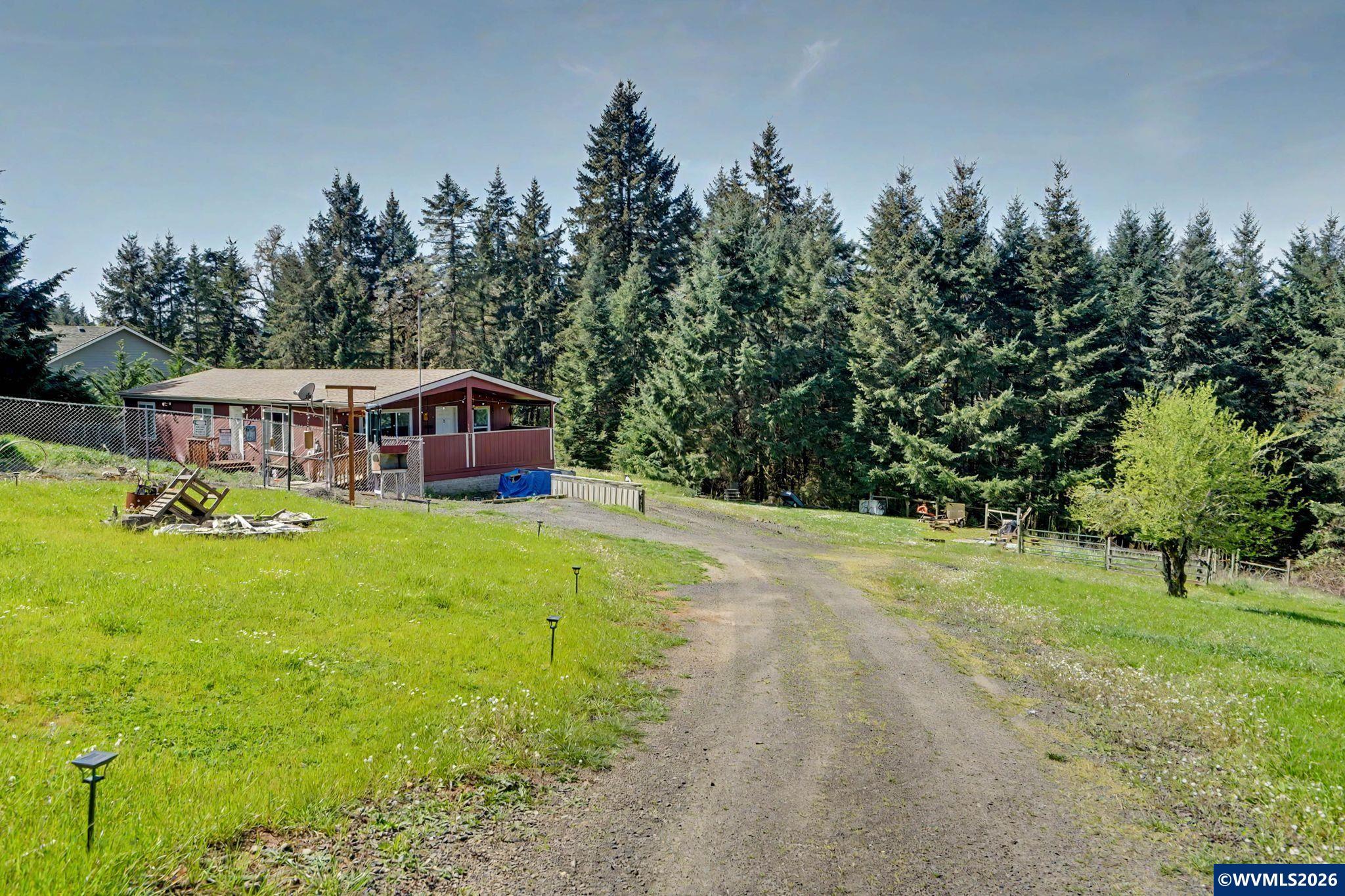 15000 Ferns Corner Road Dallas, OR 97338 - Photo 4 of 36 Gallery Image 4