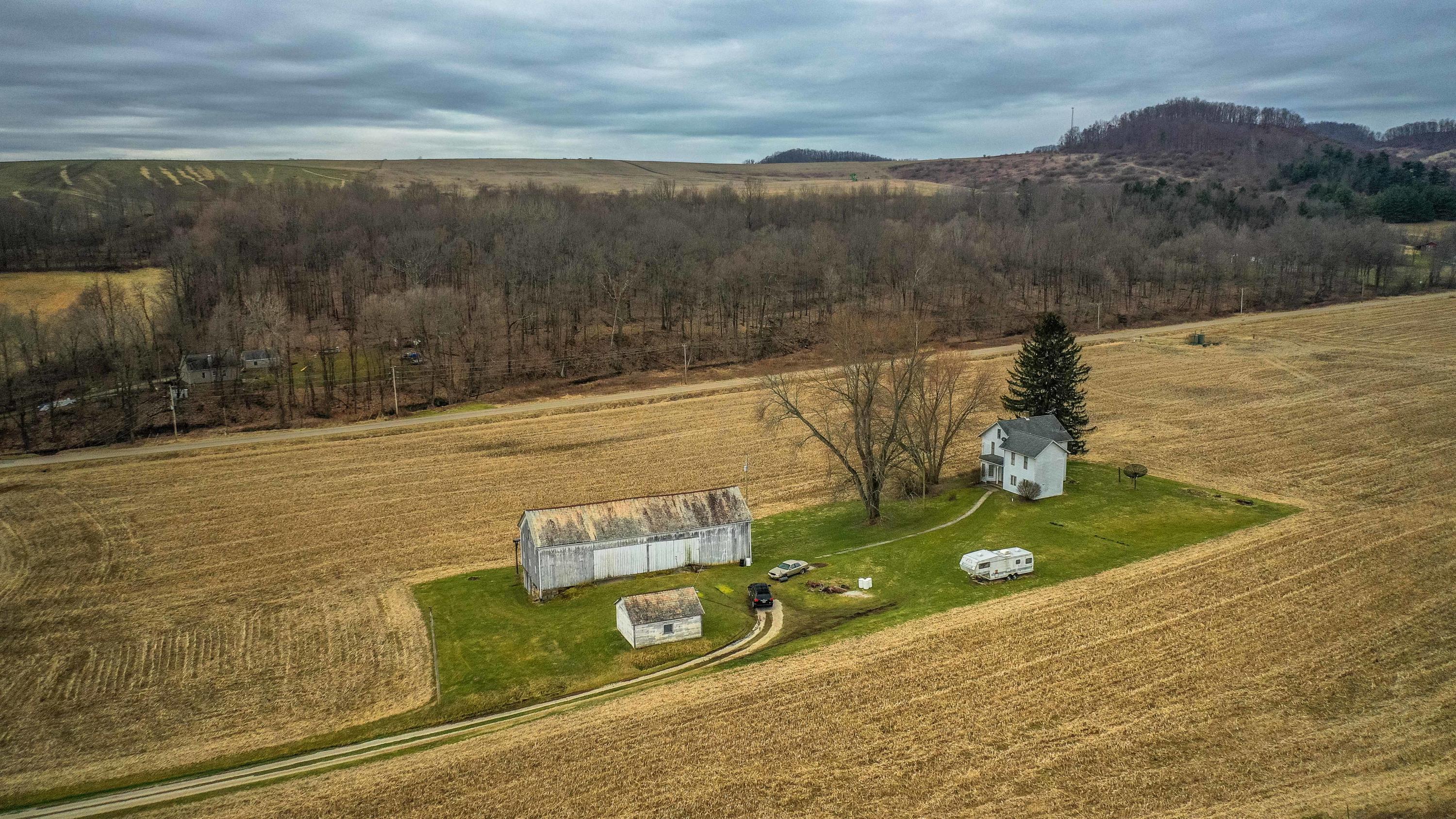 7248 Kinsey Valley Road Southwest New Philadelphia, OH 44663 - Photo 21 of 27