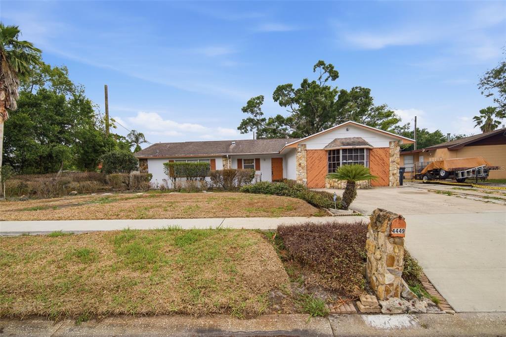 4449 Tarpon Drive Tampa, FL 33617 - Photo 35 of 36