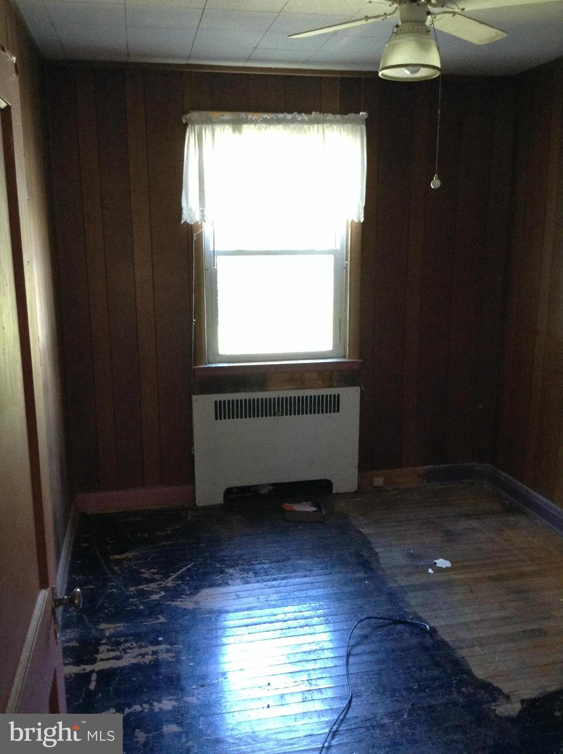 1640 Ralworth Road Baltimore, MD 21218 - Photo 13 of 14 Bedroom