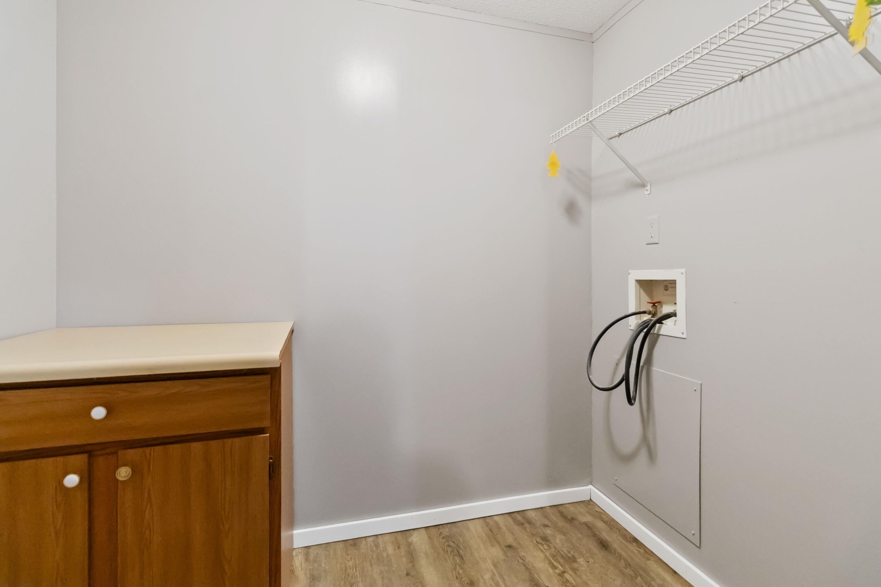 1975 Poosey Ridge Road Richmond, KY 40475 - Photo 7 of 18 Laundry room