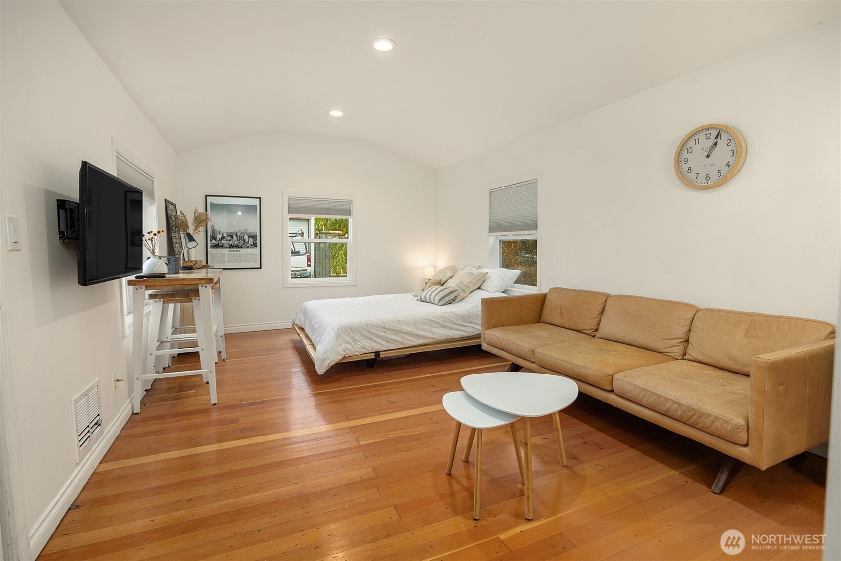 3010 Southwest City View Street Seattle, WA 98126 - Photo 4 of 14