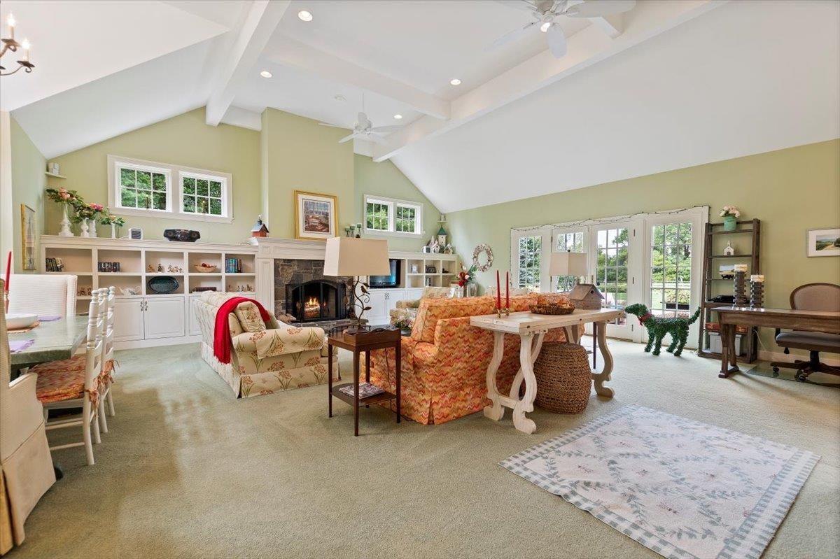 271 Walloomsac Road Bennington, VT 05201 - Photo 12 of 37
