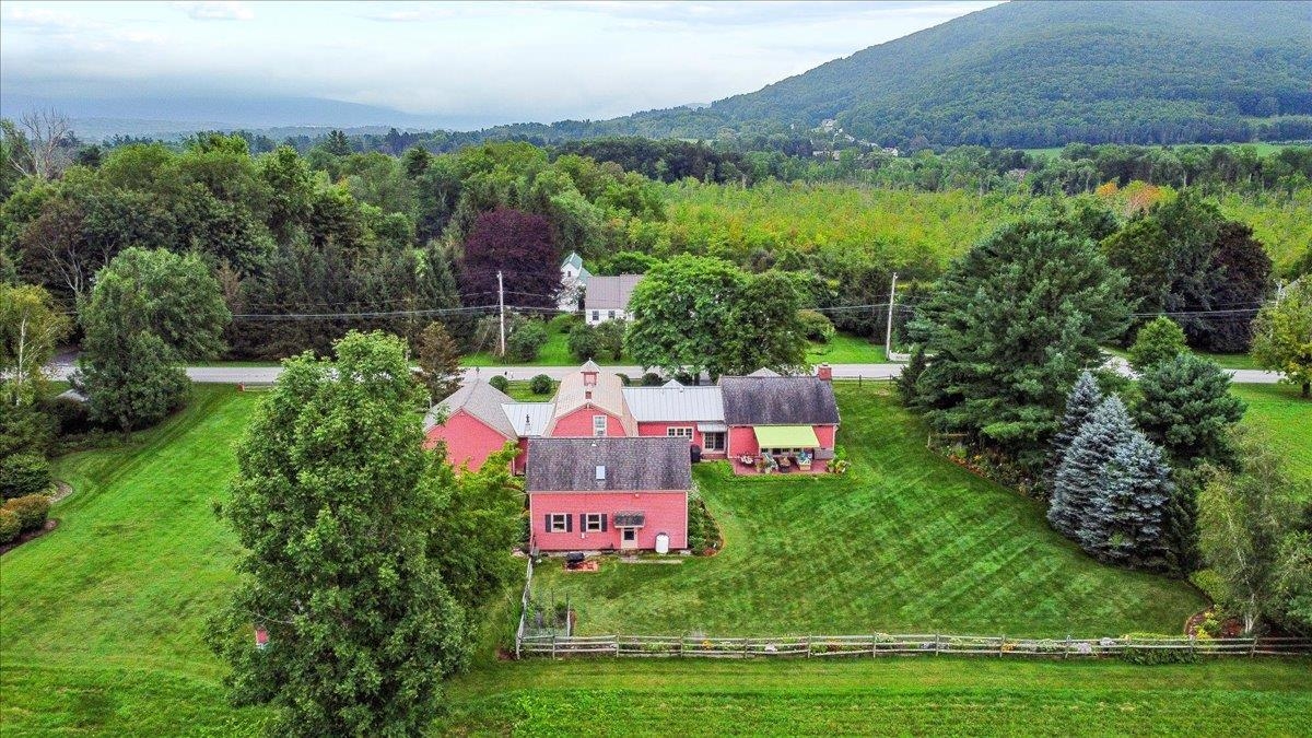 271 Walloomsac Road Bennington, VT 05201 - Photo 35 of 37