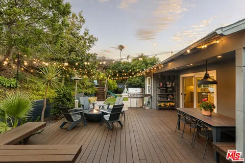 $1,795,000 | 4111 Mantova Drive, Los Angeles, CA 90008